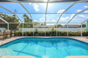 Adventure Awaits, Heated Pool & hot Tub - Cowboy Cabana - Roelens